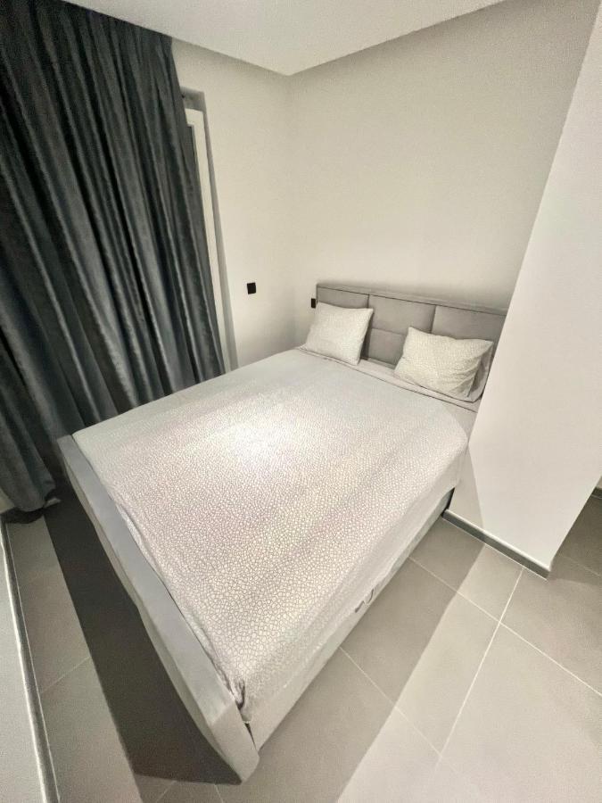 Luxury Brand New Apartment Brussel Eksteriør bilde
